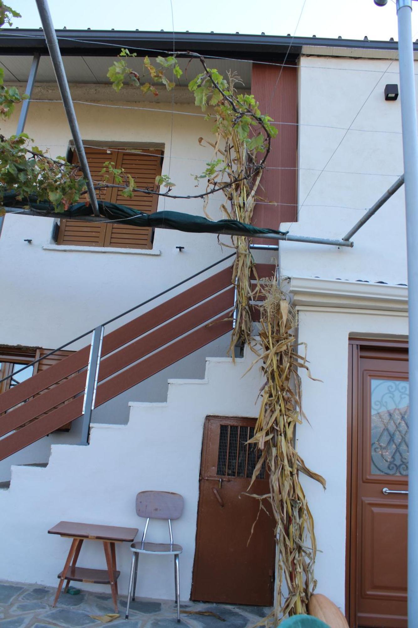 Point Of View 2 Apartment Pramanta Bagian luar foto